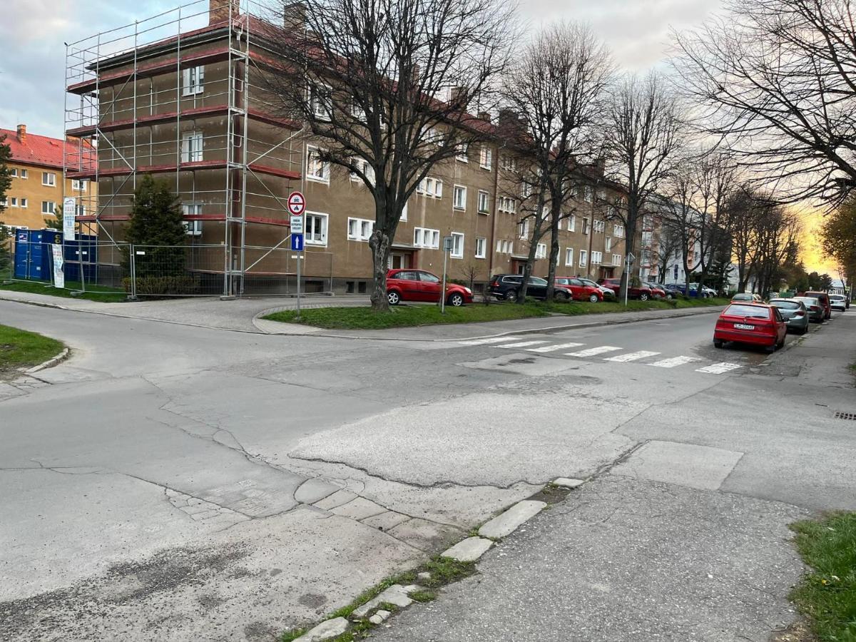Old Town Home Liptovsky Mikulas Exterior photo